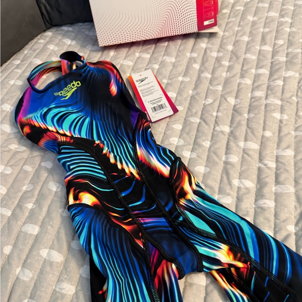 Speedo Vibrant Patterned Swimsuit